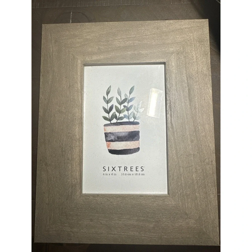 Sixtrees 4x6 Gray Driftwood Rustic Wood Photo Frame WD20146 Farmhouse Decor